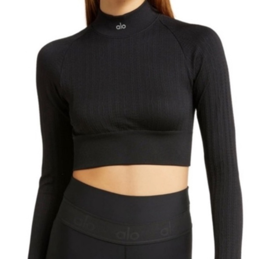 ALO SEAMLESS CABLE KNIT LONG SLEEVE TOP